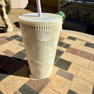 Starbucks white pearl bridal wedding 16 ounce cold beverage cup
